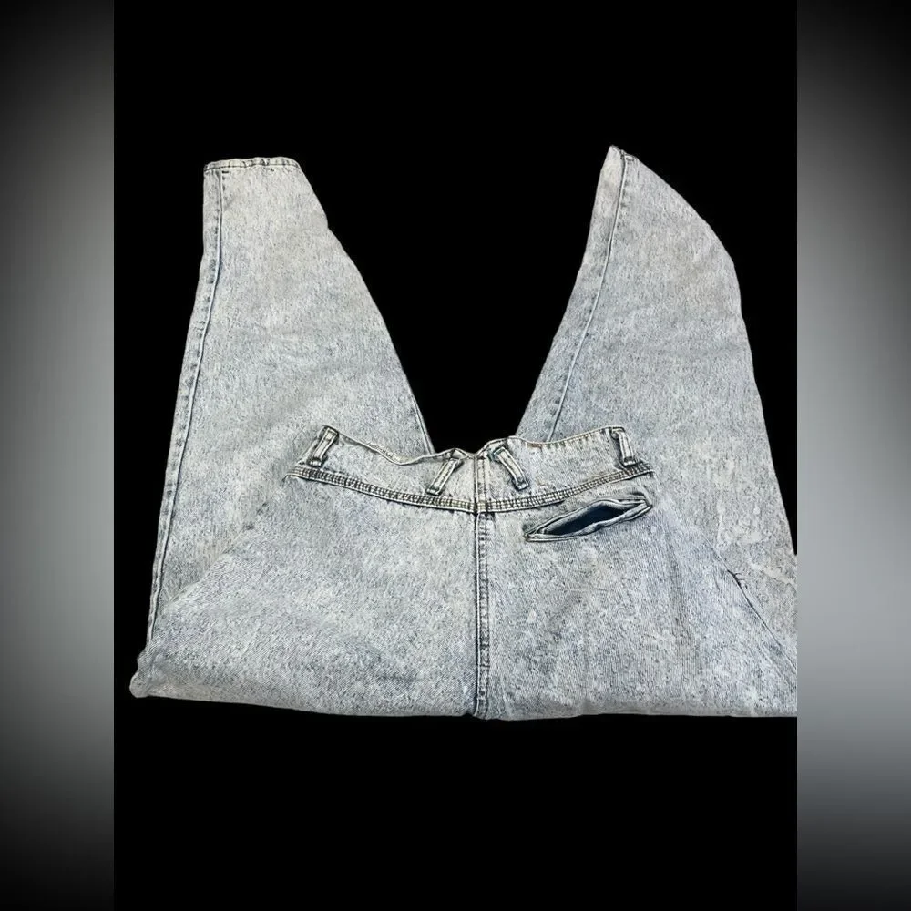 Vintage size‎ 12/30 Brittania Acid Washed Denim